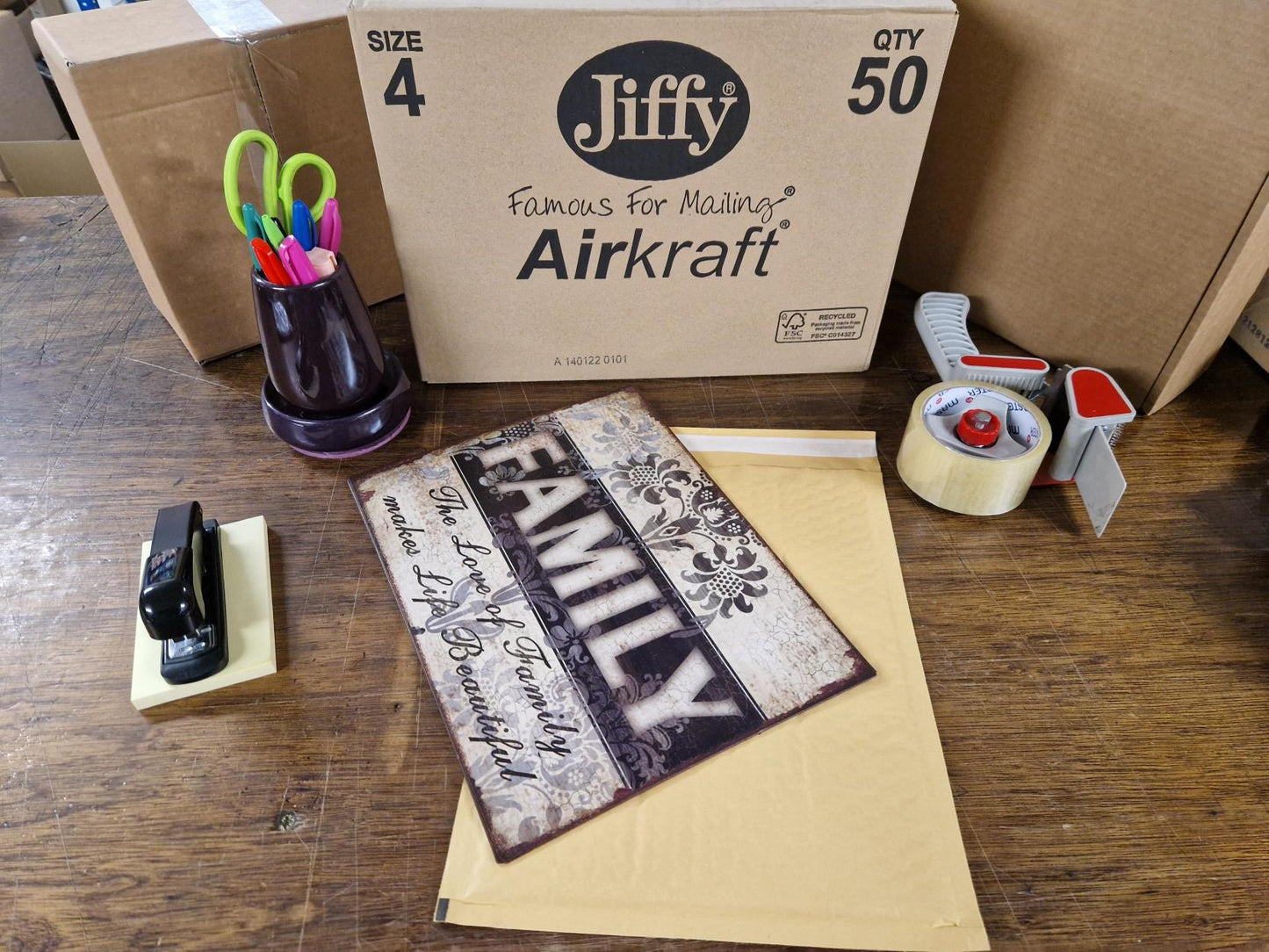 Box of Jiffy Airkraft JL4 - 270mm x 335mm